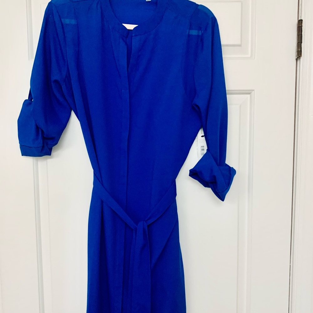 Front button mid length dress with tie